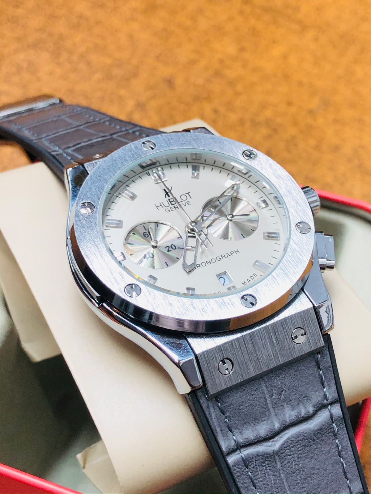 Hublot Premium Quality Chronograph Quartz Watch | HBLT Watch 282 G