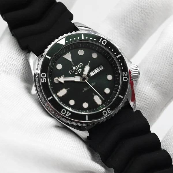 Stylish SEIKO Sweep Movement Quartz Watch | SKO Watch 07 C