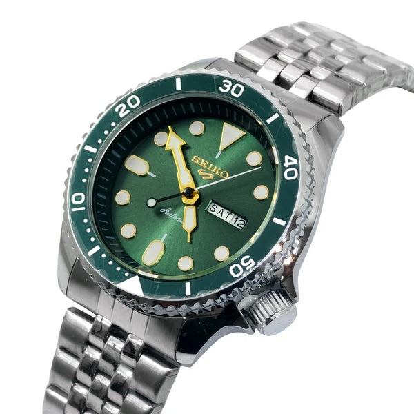 Stylish SEIKO Quartz Watch | SKO Watch 01 C