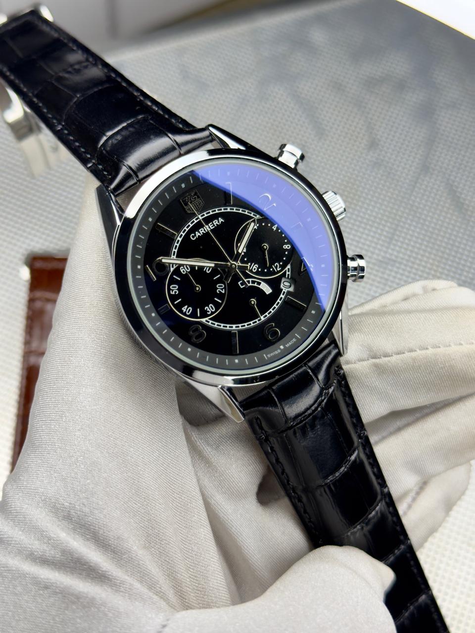 TAG CARRERA Chronograph Quartz Watch | TAG Watch 01 B